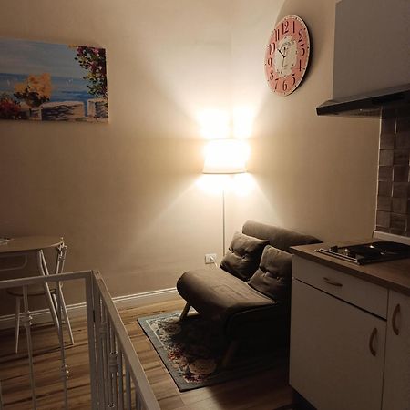 La Petite Maison Napoli Bagian luar foto