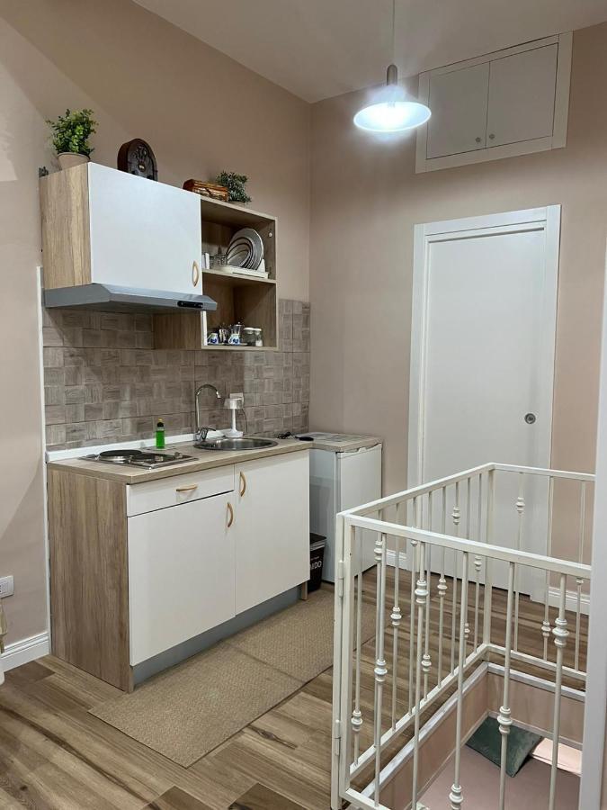 La Petite Maison Napoli Bagian luar foto